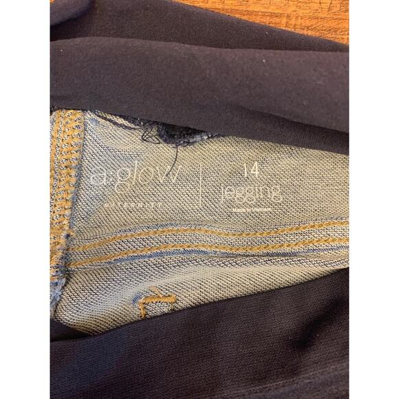 A: GLOW MATERNITY Women’s Dark Wash Jeggings / Size: 14 - Picture 3 of 9